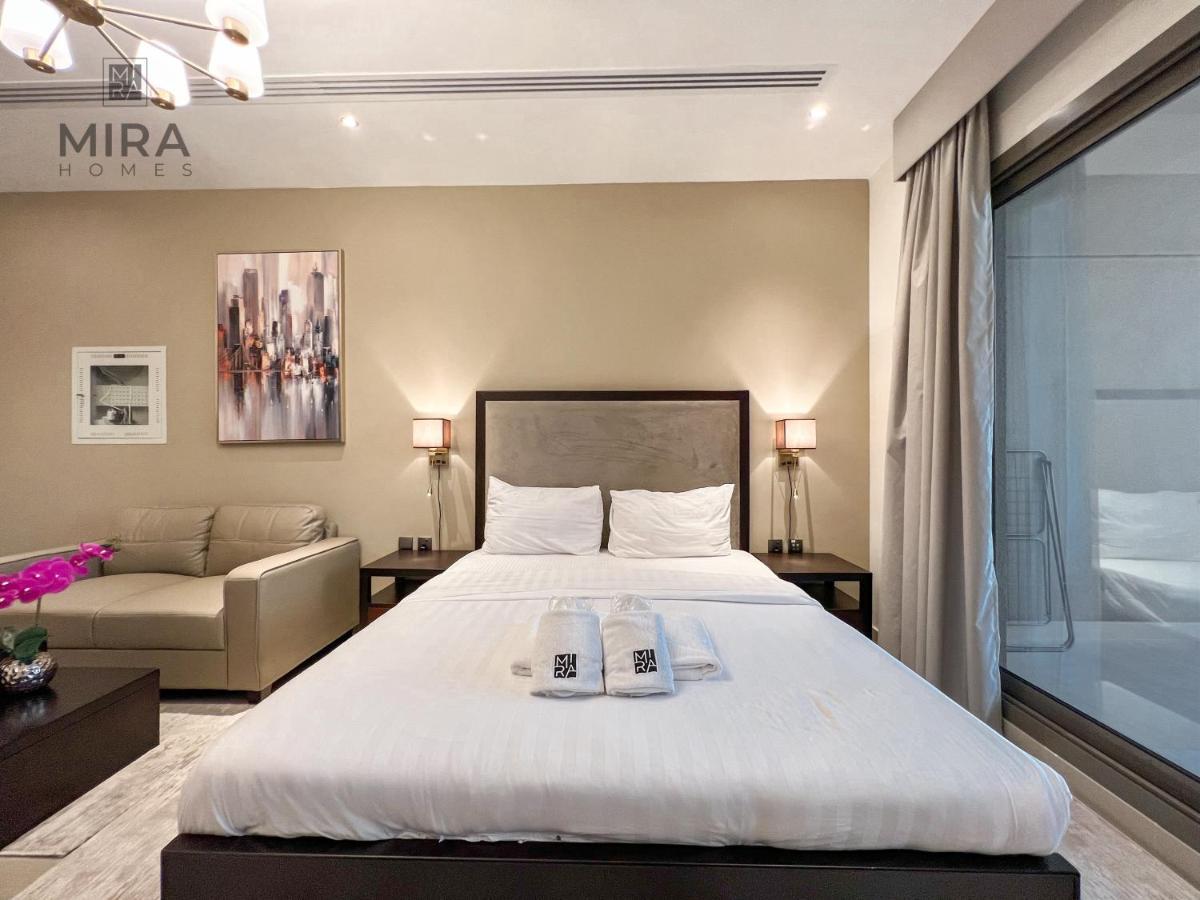 Mira Holiday Homes - Lovely Studio With Burj Khalifa View Dubai Luaran gambar